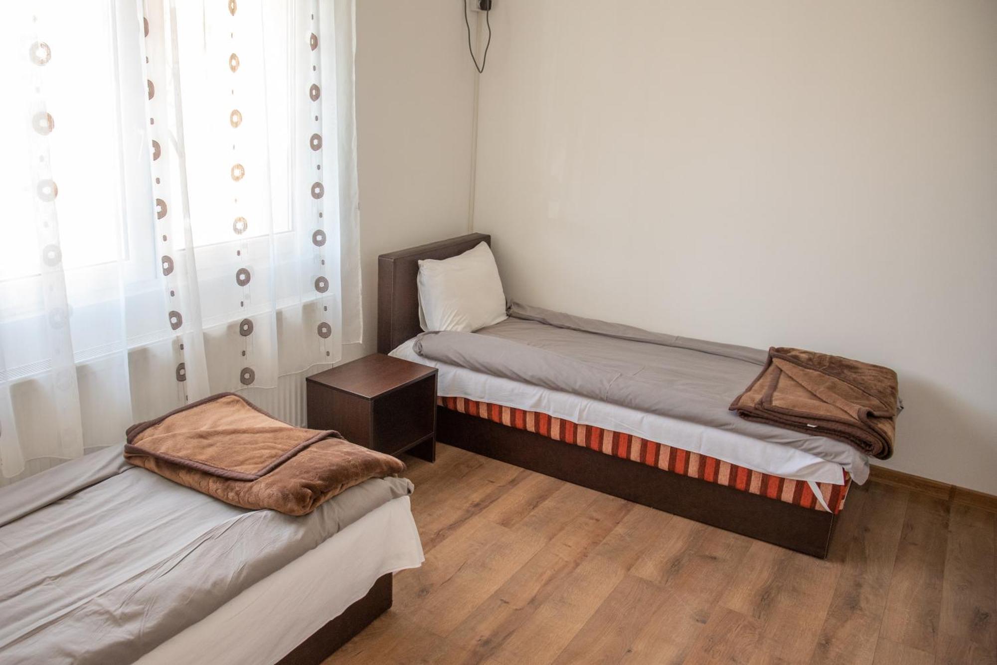 Apartments Kuca Aleksic Nis Exterior foto