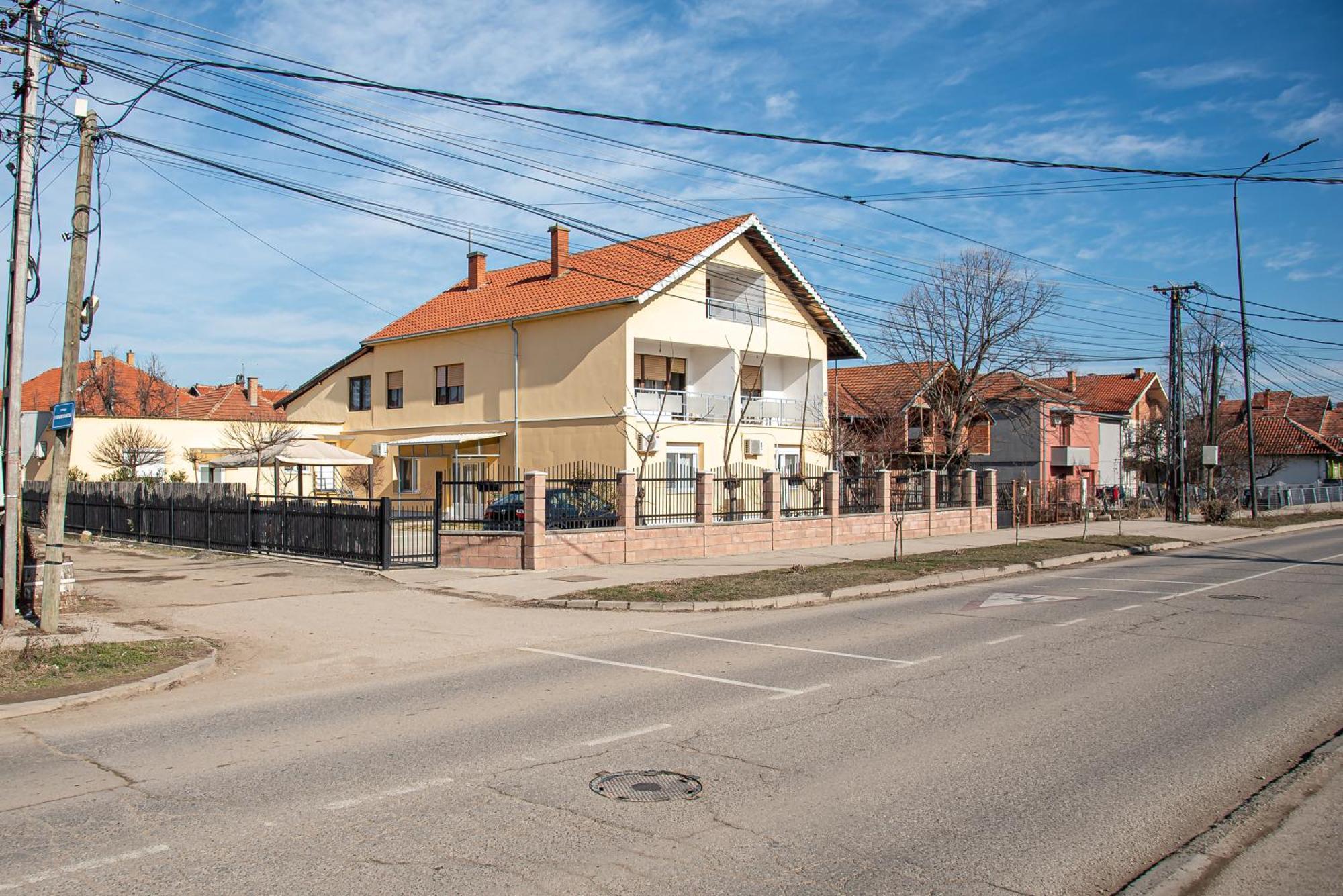 Apartments Kuca Aleksic Nis Exterior foto