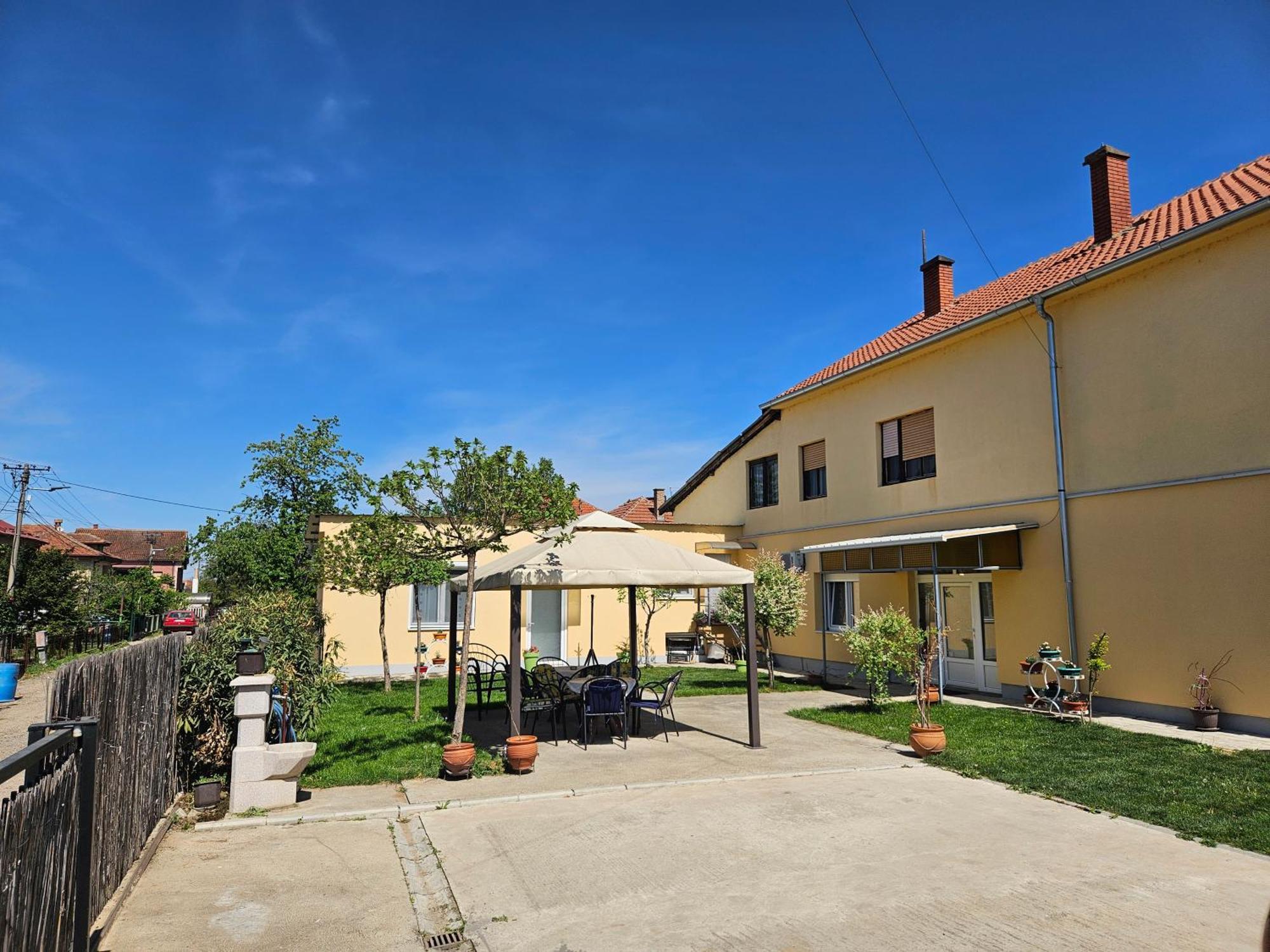 Apartments Kuca Aleksic Nis Exterior foto