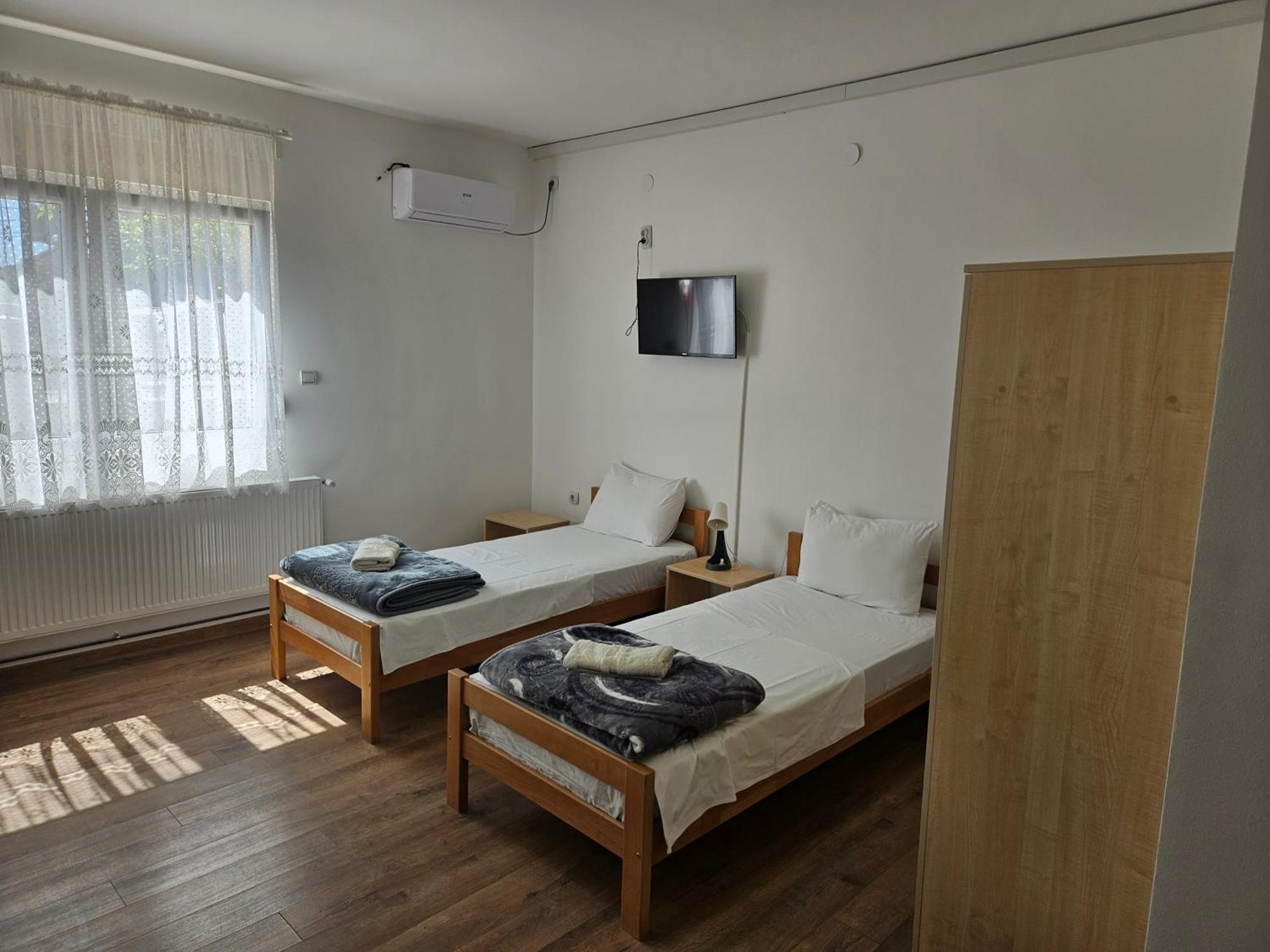 Apartments Kuca Aleksic Nis Exterior foto