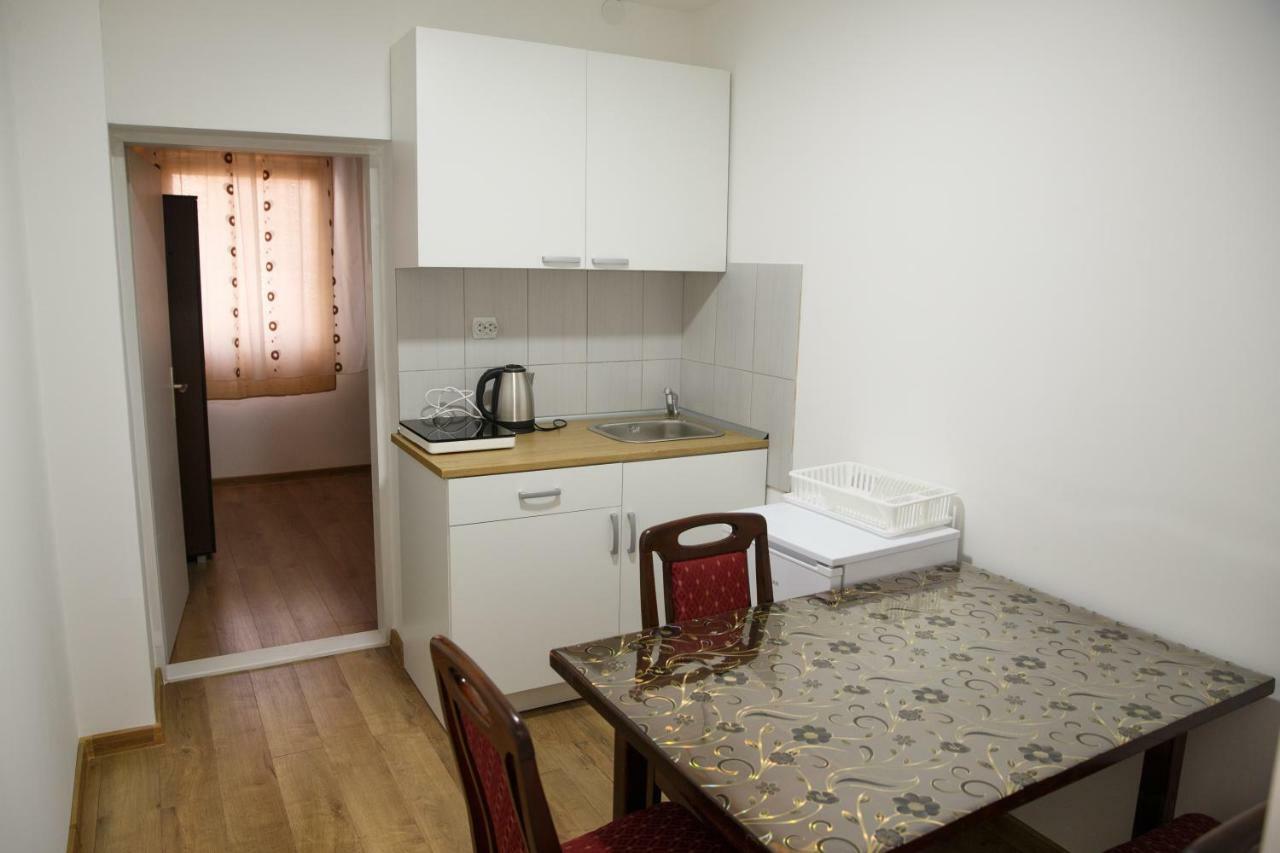 Apartments Kuca Aleksic Nis Exterior foto