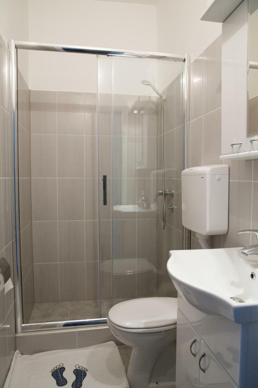 Apartments Kuca Aleksic Nis Exterior foto